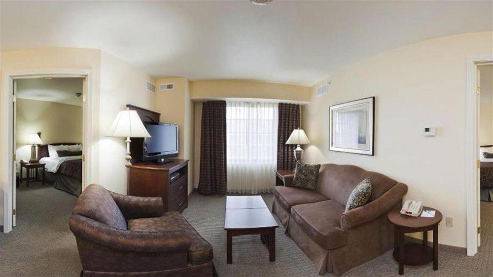 Staybridge Suites Akron-Stow-Cuyahoga Falls By Ihg Экстерьер фото