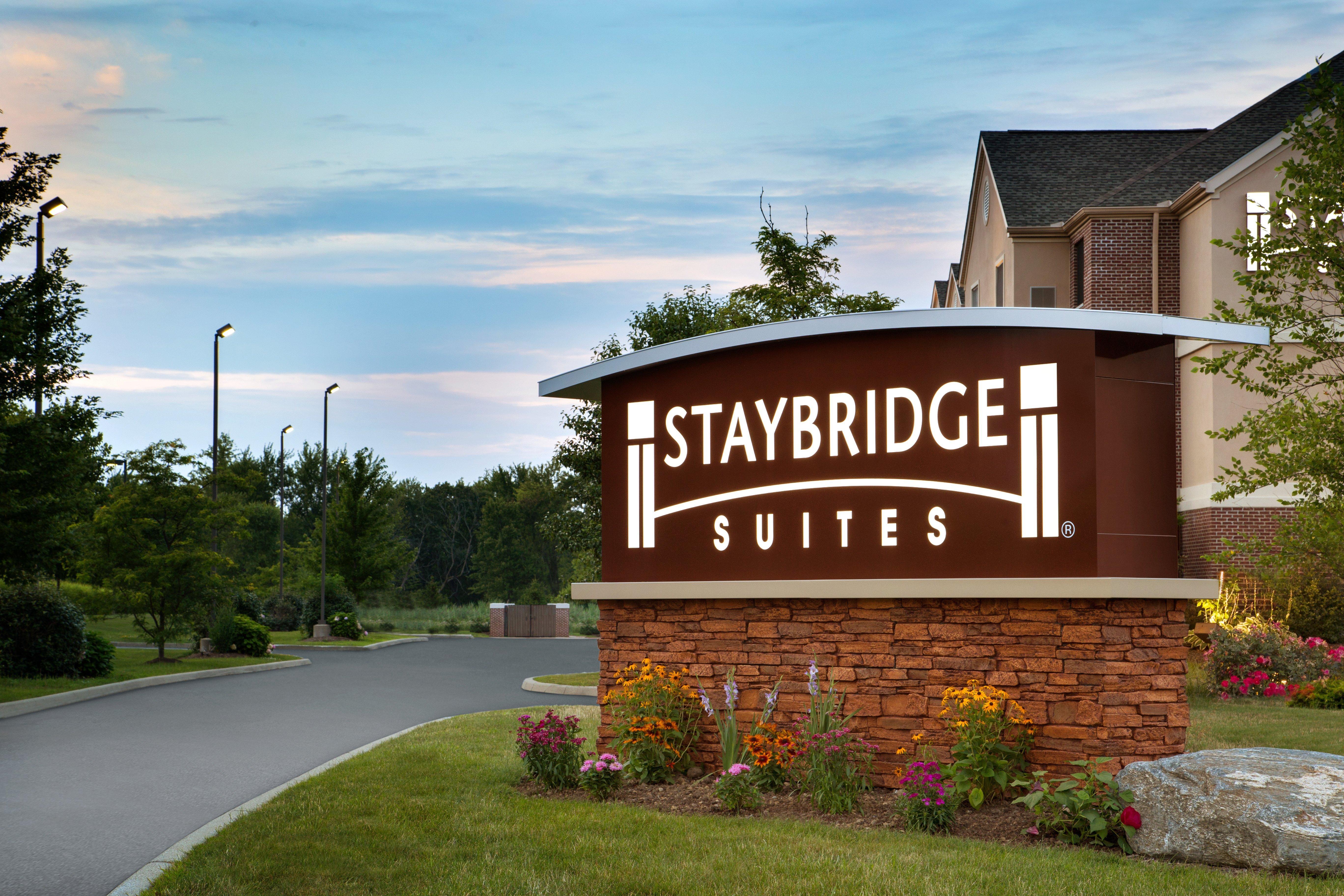 Staybridge Suites Akron-Stow-Cuyahoga Falls By Ihg Экстерьер фото