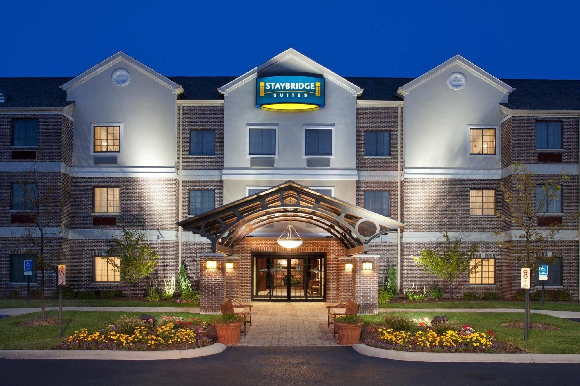 Staybridge Suites Akron-Stow-Cuyahoga Falls By Ihg Экстерьер фото